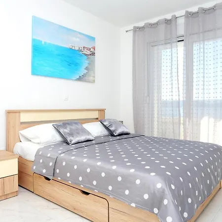 Family Friendly Apartments With A Swimming Pool Zivogosce - Porat, Makarska - 18150 Exterior photo
